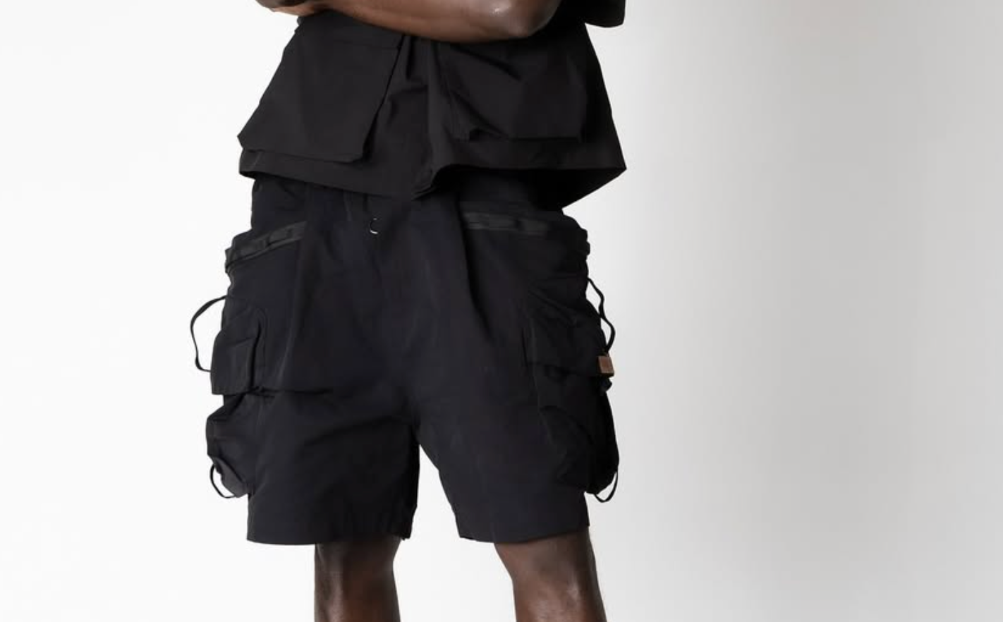 Crop top Shirt with Unique wide opening cargo short pants