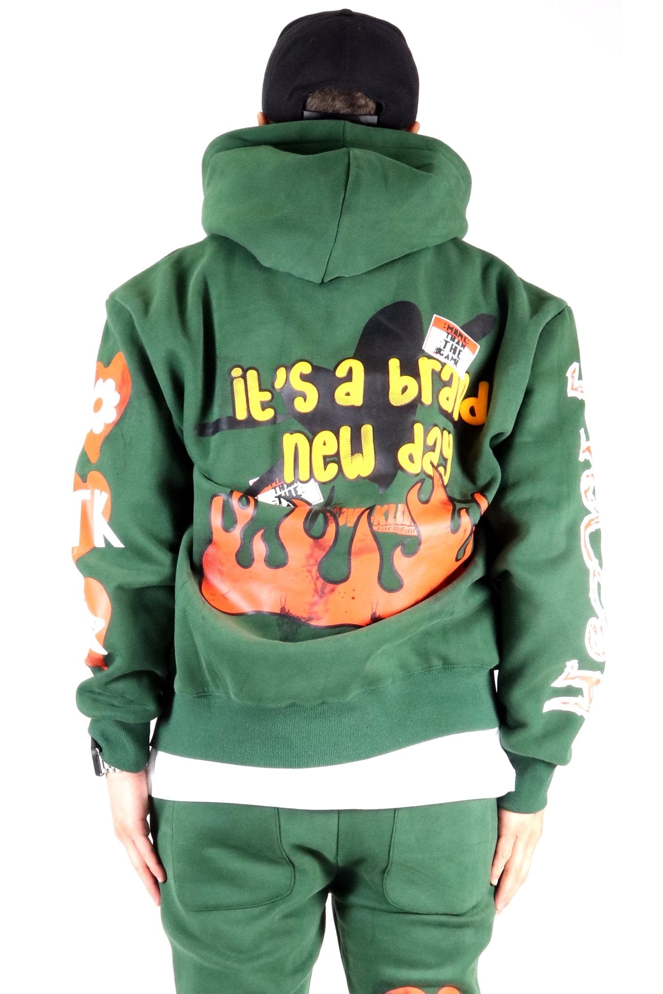 MEDUSA Heavy weight brushed graphic pullover hoodie - Love to KleepMen's SweatshirtKLEEPLove to Kleep