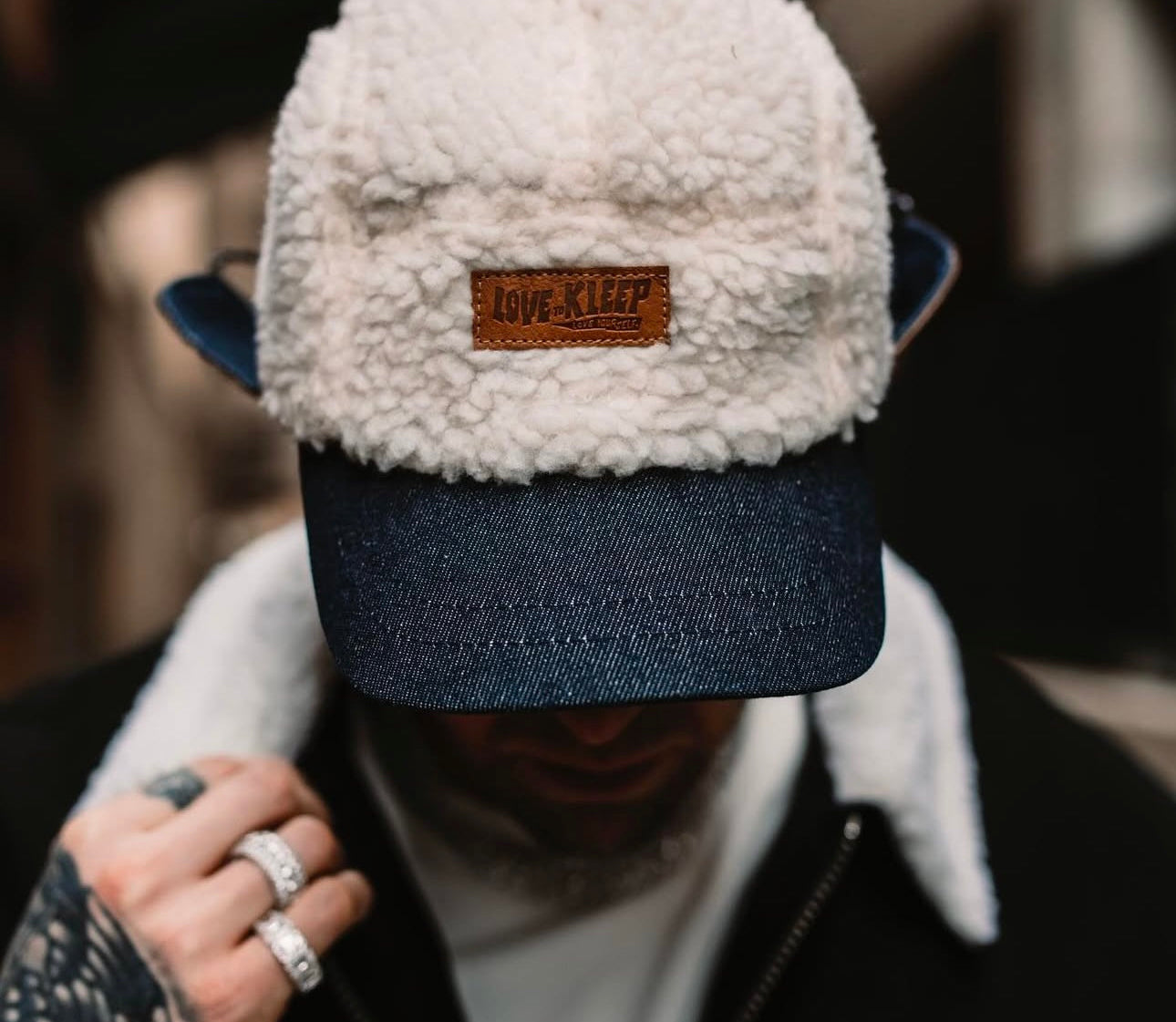 Limited Love to Kleep Sherpa Details Cap.