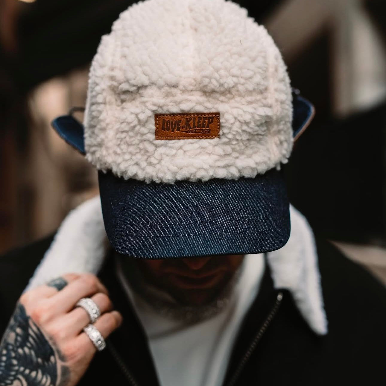 Limited Love to Kleep Sherpa Details Cap.