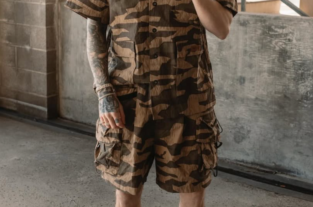 LOVE TO KLEEP DESERT CAMO CROP TOP SET. MODEL CHRISDODDBR