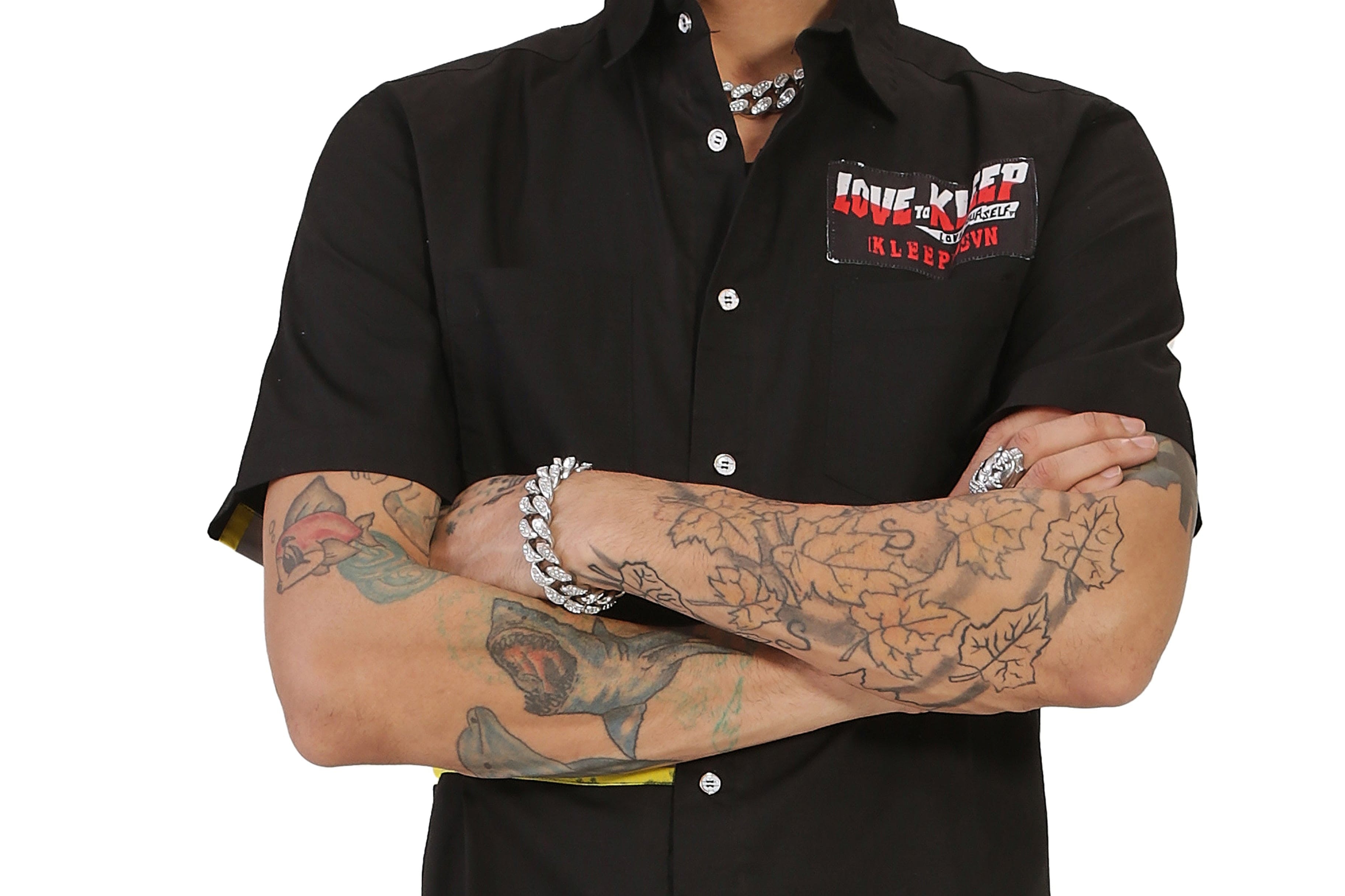 KLEEP Men's Shirt KINYO Men's premium poplin black shortsleeve buttondown shirt